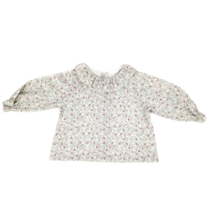 Blusa floral invierno